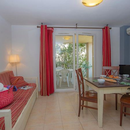 Residence Goelia Le Mas Des Arenes Mouries Buitenkant foto